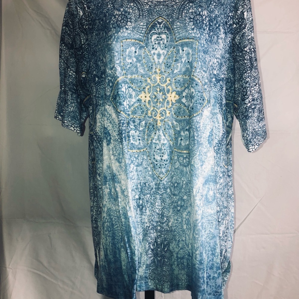 New Directions Curvy Women’s Top
